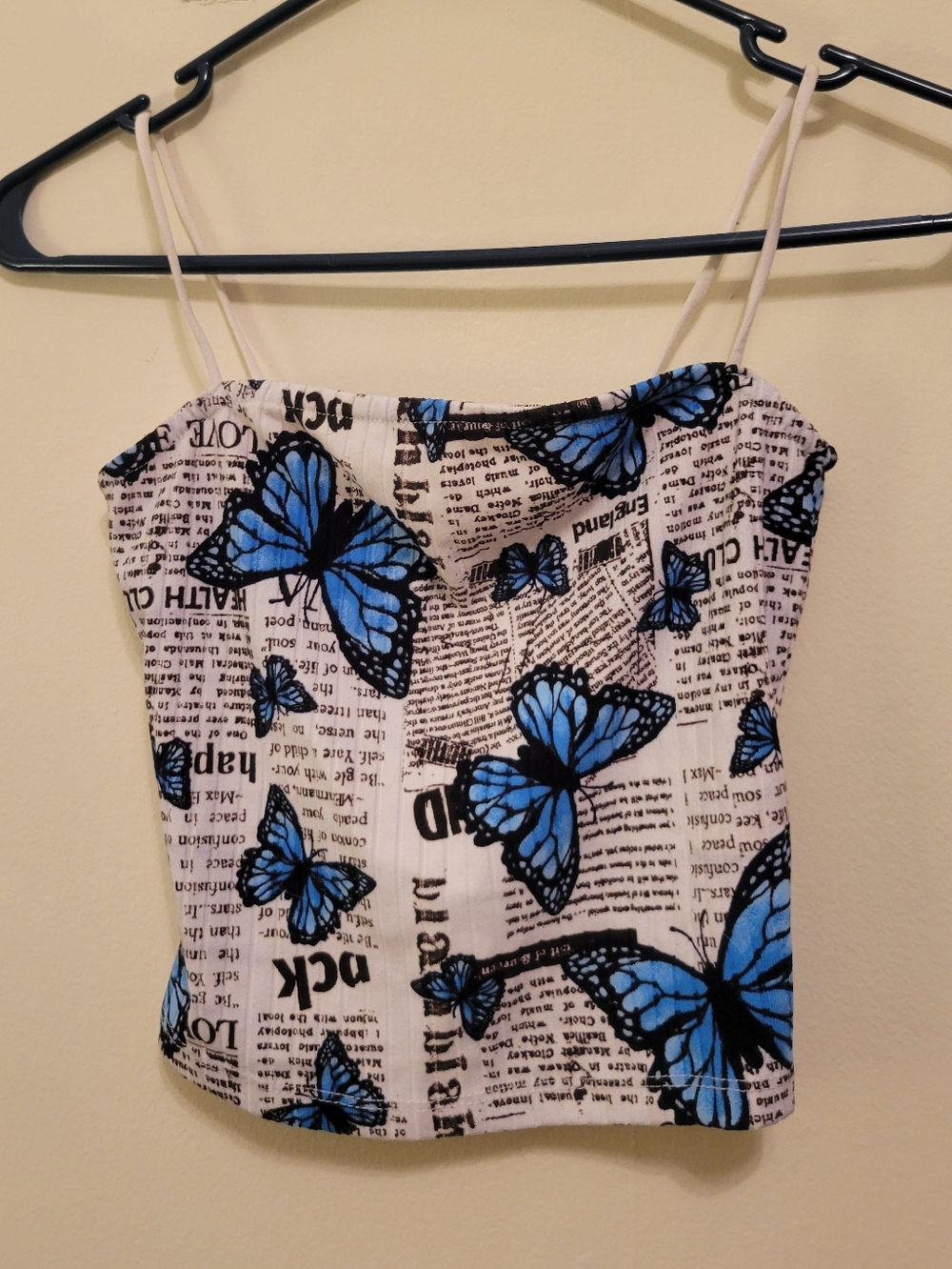 Rue21 | Crop Top | XS - Blue Butterfly And Newspaper Print